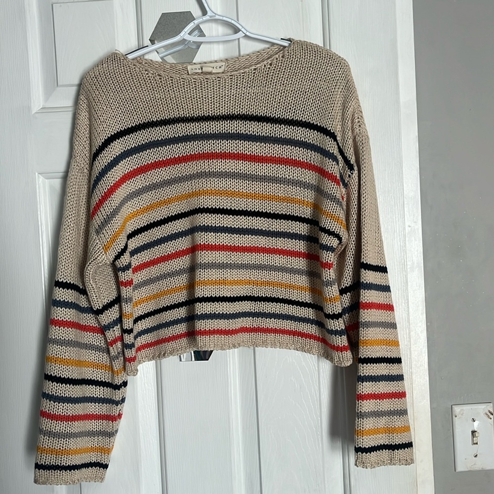 Cute knitted sweater!